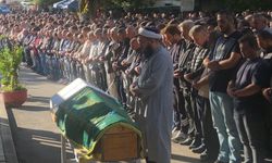 Bursa’da fabrikada çatıdan düşerek hayatını kaybeden işçi toprağa verildi