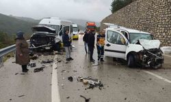 Bursa'da feci kaza: 1 ölü, 10 yaralı