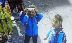 Bursa'da iki kardeşten örnek davranış! Bakkalın kapalı olduğunu görünce bakın ne yaptılar