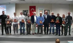 Bursa'da yıllar sonra aynı gölde kulaç attılar! İzleyenler gözyaşlarını tutamadı