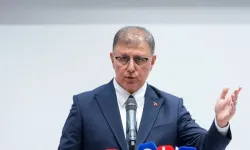 Cemil Tugay kimdir, kaç yaşında, nereli? İzmir Büyükşehir Belediye Başkanı Cemil Tugay’ın hayatı