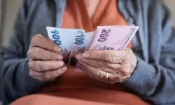 En Düşük Emekli Maaşı Kaldırılacak mı? Uzman İsimden Dikkat Çeken Açıklama