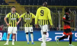 Fenerbahçe'de Slavia Prag maçı sonrası 4 futbolcu hedefte! İsmail Kartal'a istifa tepkisi