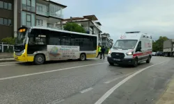 İnegöl'de Halk Otobüsünden İnen Kadın Yere Düşerek Yaralandı