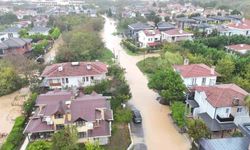 İstanbul Şile'de sağnak yağış sonrası her yer göle döndü