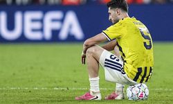 Slavia Prag maçında İsmail Yüksek’e tribün tepkisi