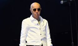 Mazhar Alanson kimdir, kaç yaşında, nereli? MFÖ'nün ünlü sanatçısının hayatı ve eşi
