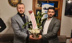 MHP İnegöl İlçe Teşkilatından Erzurumlular Derneği’ne Hayırlı Olsun Ziyareti