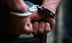 Okul müdüründen rüşvet iddiası: Müfettiş  yakalandı