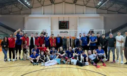 İnegöl Belediyespor, Yeşilçınar Spor engelini de set vermeden aştı