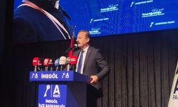 Yavuz Ağıralioğlu İnegöl’de iktidarı eleştirdi: “24 yıl sonra sözlerinizi yerine getirmek için geldik”