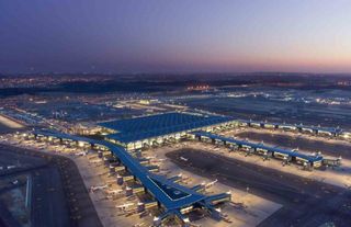 İstanbul Havalimanı'nda bir günde kaç uçak uçuyor?