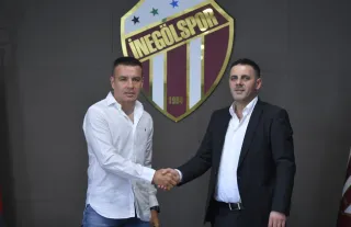 İnegölspor, İsmail Güldüren ile 3 Yıllık Sözleşme İmzaladı: "Taşın Altına Vücudumuzu Soktuk"