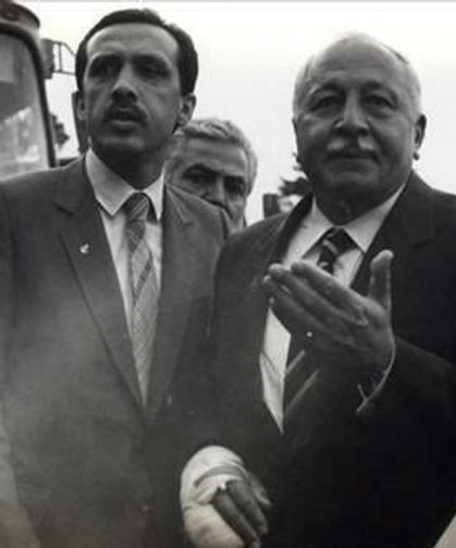 Necmettin Erbakan Hocanın İnegöl’de Kopan Parmağı | İnegöl Maziden Bir Kare
