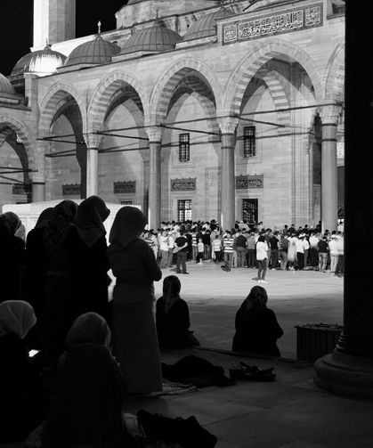 Teravih Namazı 8 Rekat Kılınabilir mi? Teravih Namazı Kaç Rekattır?