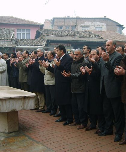 İnegöl'de Bugün Kimler Vefat Etti? | 04 Mart 2026 Çarşamba