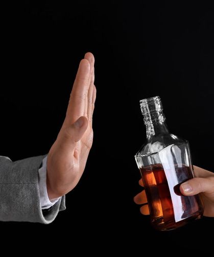 Rüyada İçki Görmek Ne Anlama Gelir? Dini Rüya Tabirleri