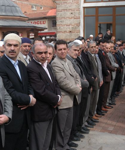 İnegöl'de Bugün Kimler Vefat Etti? | 15 Mayıs 2026 Cuma
