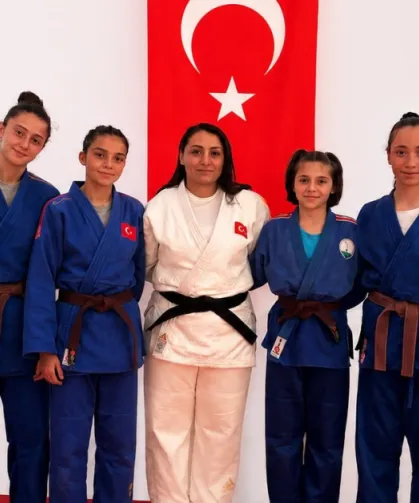 Rüyada Judo Görmek, Rüyada Yarışma Görmek Ne Anlama Gelir? Dini Rüya Tabirleri