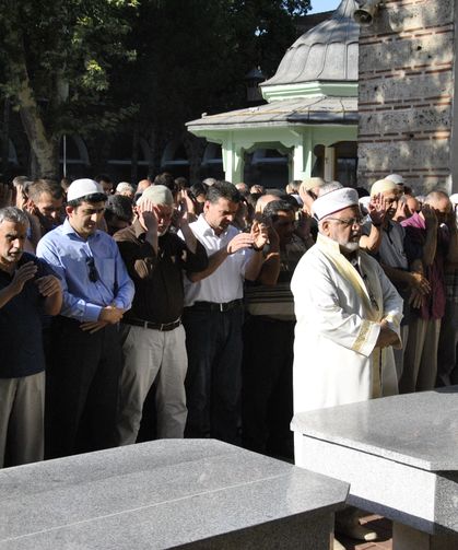 İnegöl'de Bugün Kimler Vefat Etti? | 24 Ağustos 2026 Pazartesi