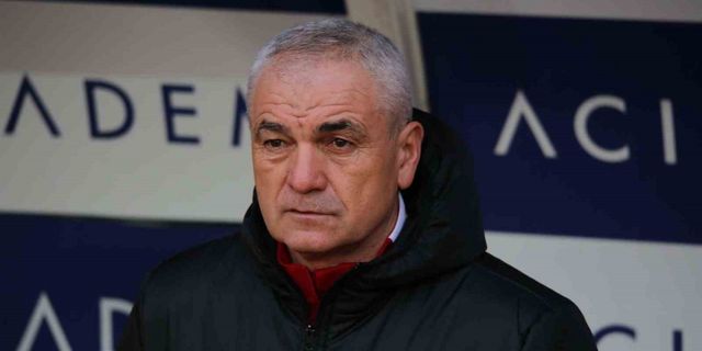 Rıza Çalımbay rekor kırdı!