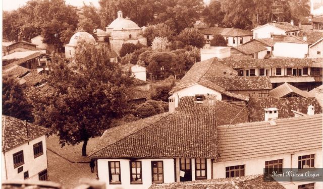 Bir zamanlar İnegöl Merkez Yemyeşildi | Maziden Bir Kare!