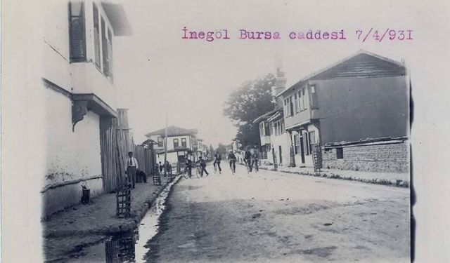 İnegöl Bursa Caddesi | Maziden Bir Kare