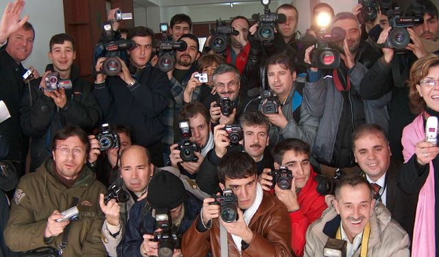 İnegöl Basınının Unutulmaz Yüzleri | MAZİDEN BİR KARE