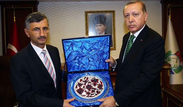 İnegöllü Vali Erdoğan Bektaş’ı tanıyor musunuz?