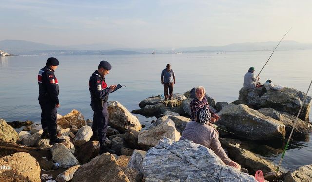 Jandarmadan huzur operasyonu 49 gözaltı