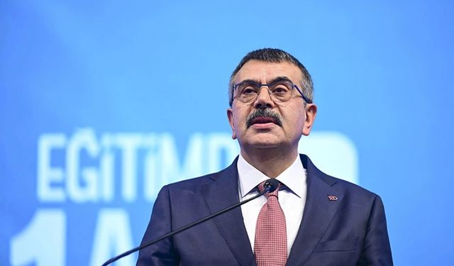 Bakan Yusuf Tekin: İstanbul Depreminde 4 Okulu Boşalttık, Jammer İddiaları Asılsız