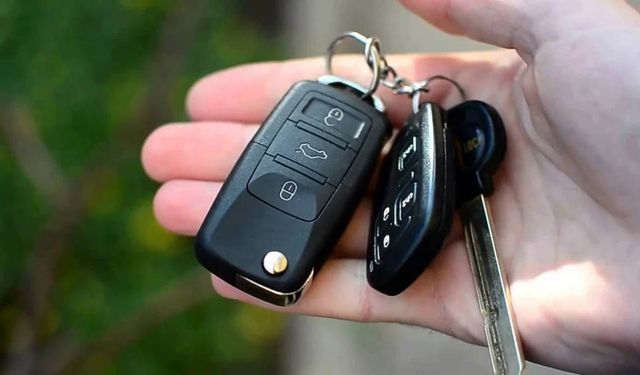 Araç sahipleri dikkat: Kontak anahtarının yanına