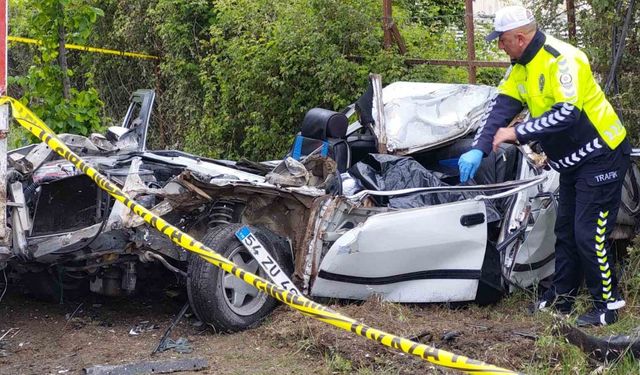16 kez ehliyetsiz araç kullanmaktan işlem yapılan sürücü kazadan saatler sonra aracında ölü bulundu