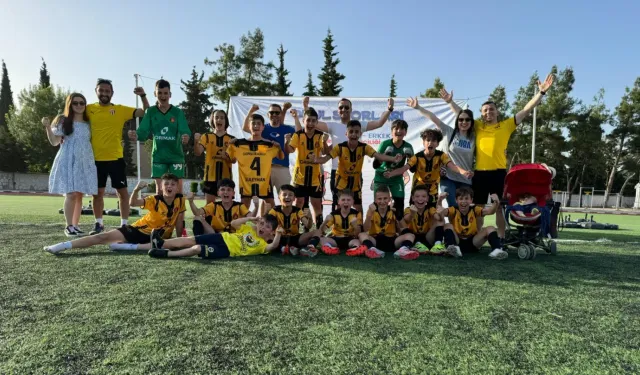 Gazipaşa Ortaokulu Türkiye Şampiyonluğuna Koşuyor