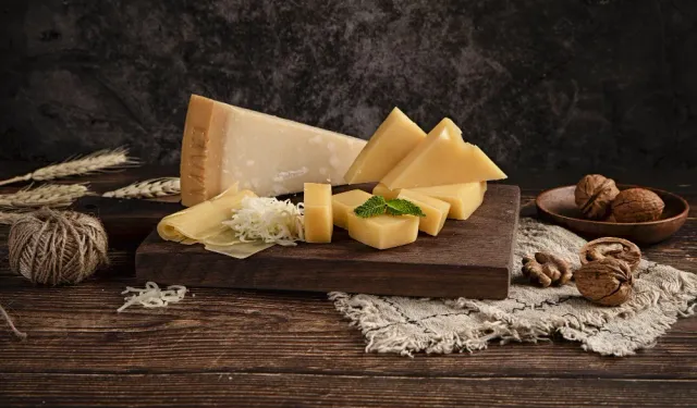 Peynir Tüketirken Bilmeniz Gereken Önemli Noktalar!