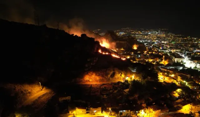 Tokat'ta havai fişek yangına neden oldu