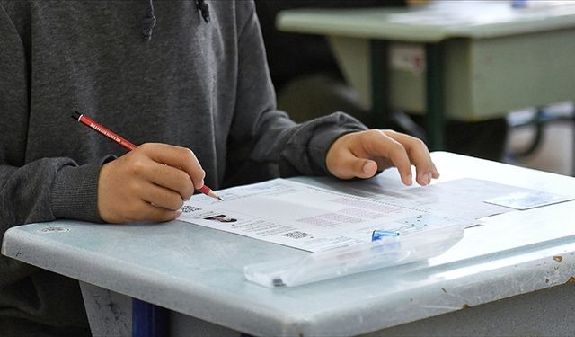 MEB'den bir sorusu iptal edilen LGS kapsamındaki merkezi sınavla ilgili açıklama