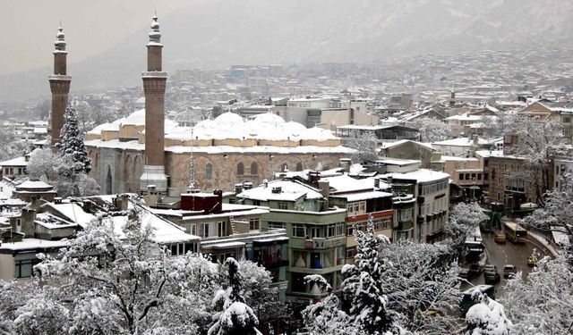 Bursa’da Bugün Namaz Vakitleri 18 Aralık 2024