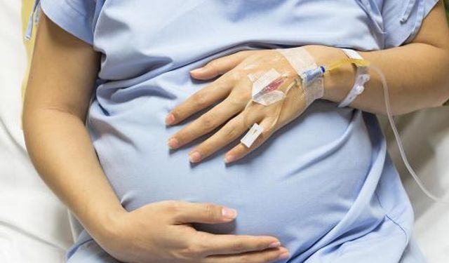 Sezaryen Doğum Nasıl Ortaya Çıktı? İlk Sezaryenin Testereyle Yapıldığı Doğru mu? Tarihten Günümüze Sezaryenin Gelişimi