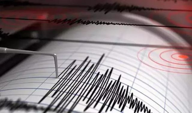 Ekvador'da 6.3 Büyüklüğünde Deprem