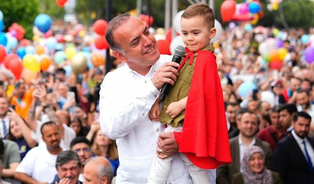 Ali Asaf’ın Balon Hayali Gerçek Oldu: Binlerce Kişi Sancaktepe’de Buluştu