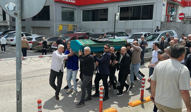 Ablasını Kaçıran Kuzenini Vuran Gencin Kurbanı Toprağa Verildi