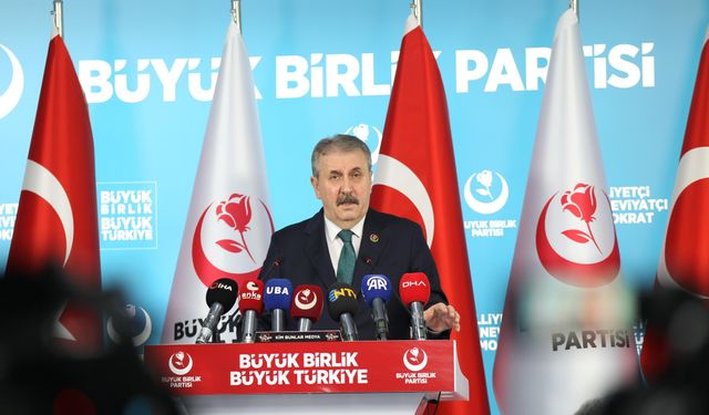 Mustafa Destici: “PKK Terör Örgütü Türkiye Sınırları İçinde Yenilgiye Uğratıldı”