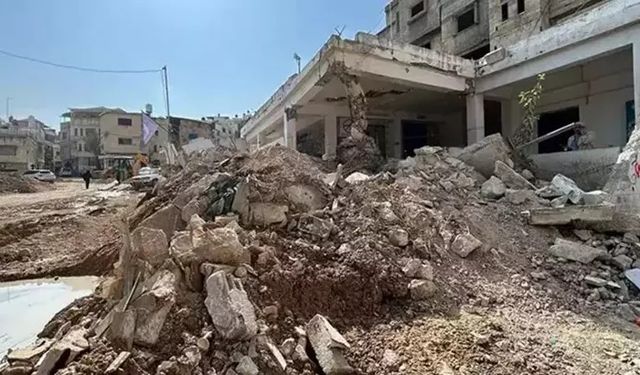 İsrail’in Gazze Saldırılarında Can Kaybı 52 Bini Aştı