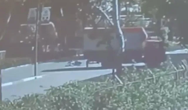 Bursa'da Ani Dönüş Faciaya Neden Oldu, Motosikletli Kamyonun Altında Kaldı