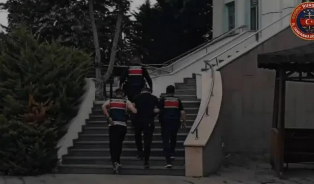 Bursa’da Film Gibi Operasyon: Kaçmaya Çalışırken Dronla Takip Edilip Yakalandı