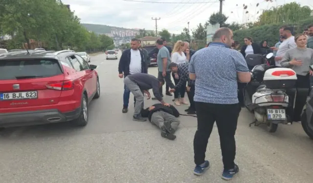Bursa'da İki Motosiklet Çarpıştı: Baba ve Oğlu Yaralandı