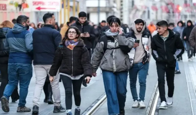 Türkiye’de 15-29 Yaş Arası 5 Milyon Genç Neden Okumuyor ve Neden Çalışmıyor?