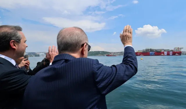 Osman Gazi Doğal Gaz Platformu Karadeniz’e Uğurlandı: Erdoğan’dan Tarihi Veda