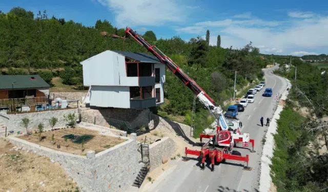 İnegöl Belediyesi, Şipali’de 12 Kaçak Yapıyı Kaldırdı